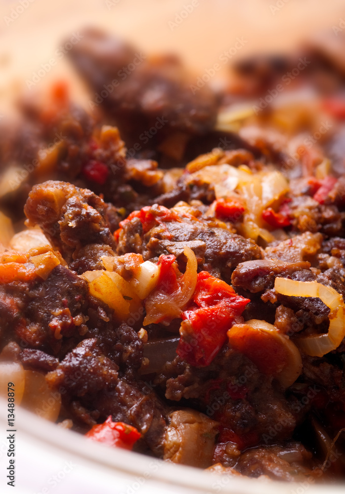 Chicken liver with onion, mushrooms and pepper Chicken liver with onion, mushrooms and pepper