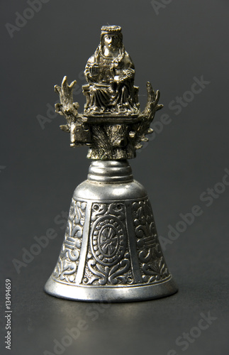 фотографія campanilla decorada