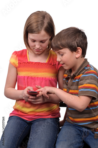 kids texting