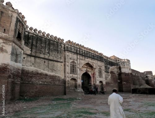 Pakistan - Sheikhupura Fort 1