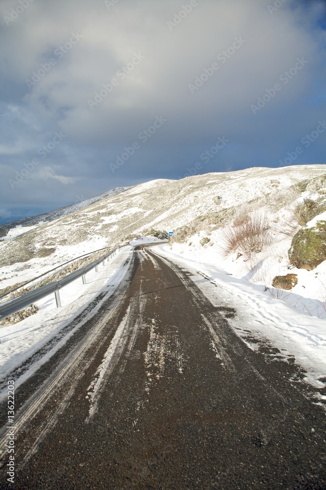 road right to snow road right to snow