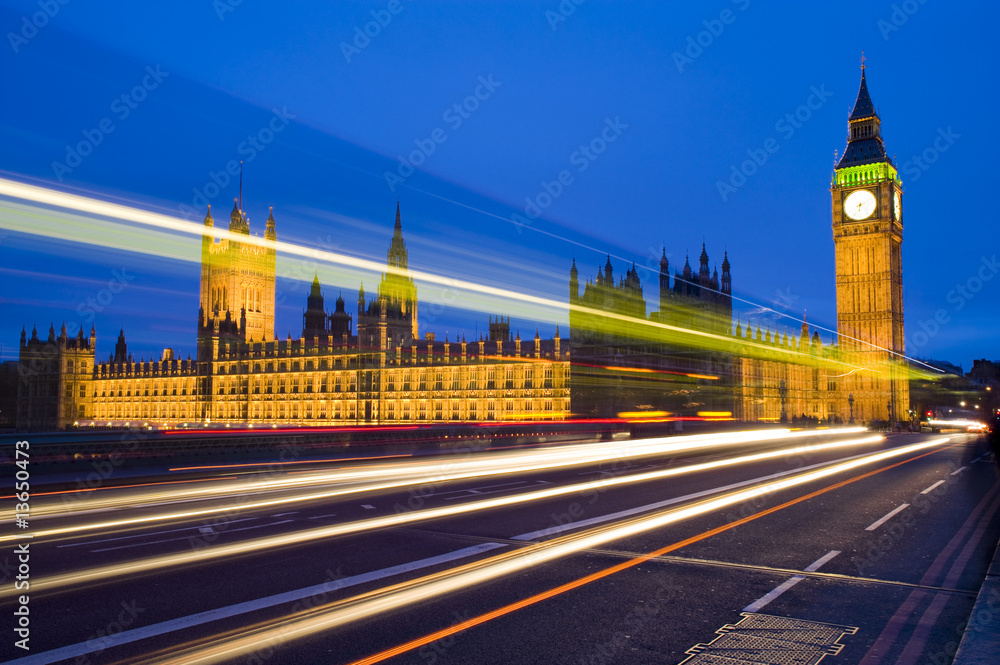 traffic in central london at big ben