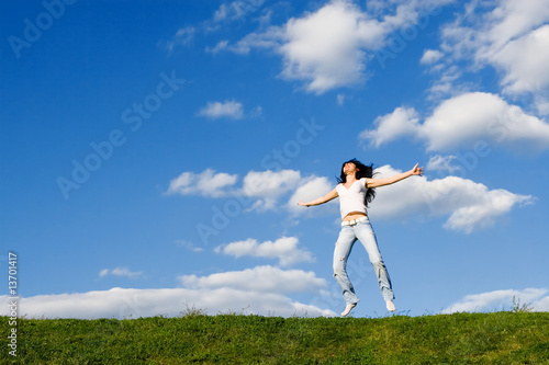 pretty young woman is jumping © Dmytro Sunagatov