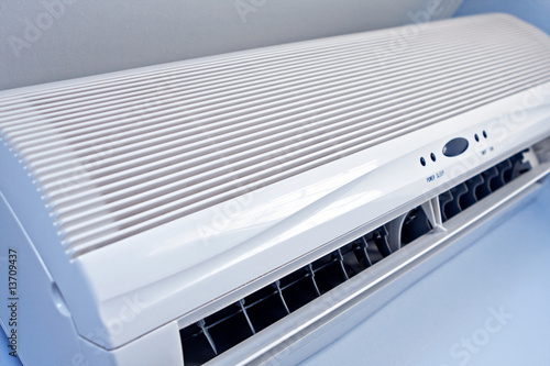 Air conditioner, close-up