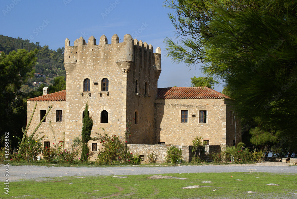 Schloss auf Insel Marathonisi II Schloss auf Insel Marathonisi II