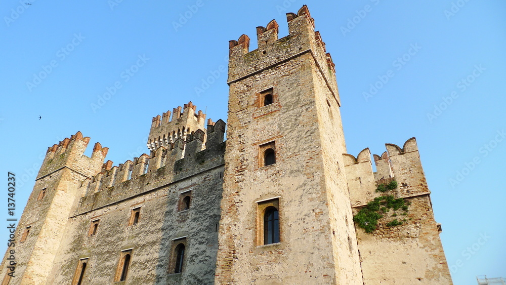 sirmione castle towers 2