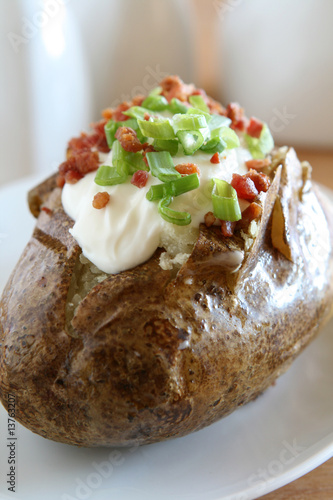 Baked Potato with Sour Crea...