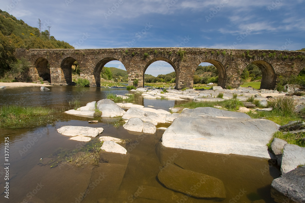 Puente de Sotoserrano, Salamanca (Spain)