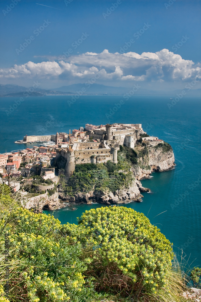 Aragonese Castle