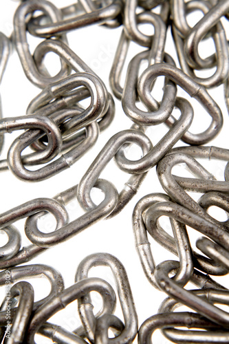 Steel chain links