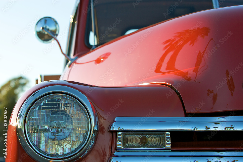 Fototapeta premium 1953 old classic vintage truck