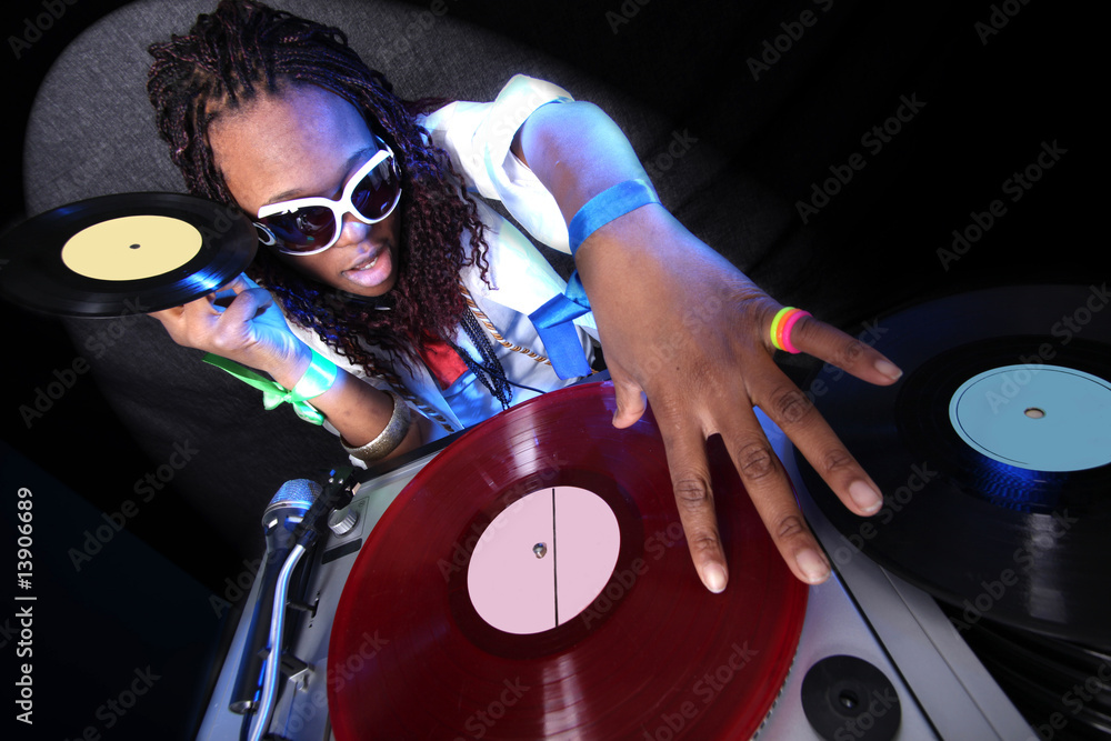 Fototapeta premium cool afro american DJ in action
