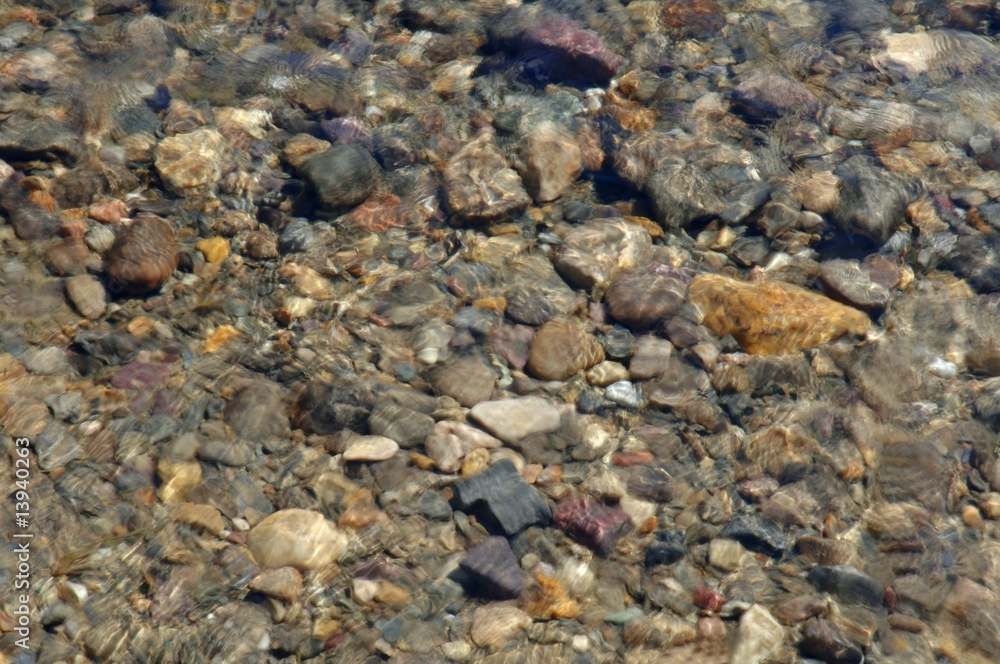 Obraz premium Pebbles under water