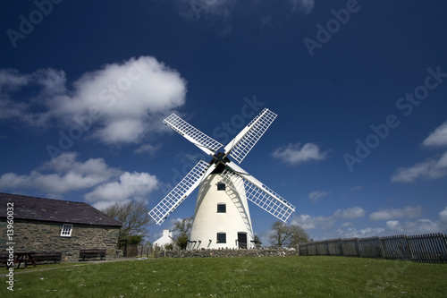 Llynnon Mill © Gail Johnson