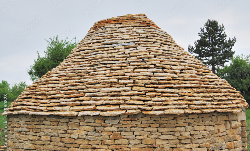 toit d'une hutte de bergé tout en pierre toit d'une hutte de bergé tout en pierre