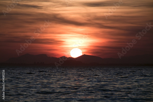 Fototapeta Naklejka Na Ścianę i Meble -  tramonto