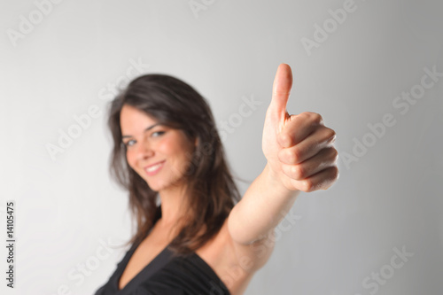 Wallpaper Mural thumbs up Torontodigital.ca