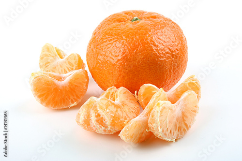 Clementine mit Stücken
