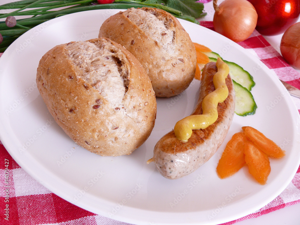 Bratwurst mit Brotchen Bratwurst mit Brotchen