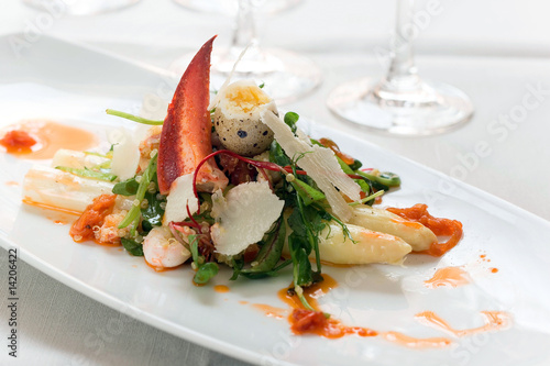 Gourmet appetizer whith lobster and quail egg