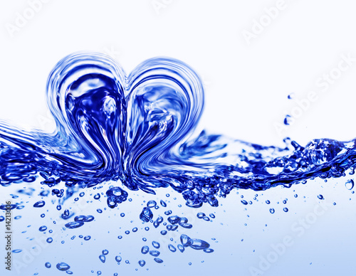 water heart photo
