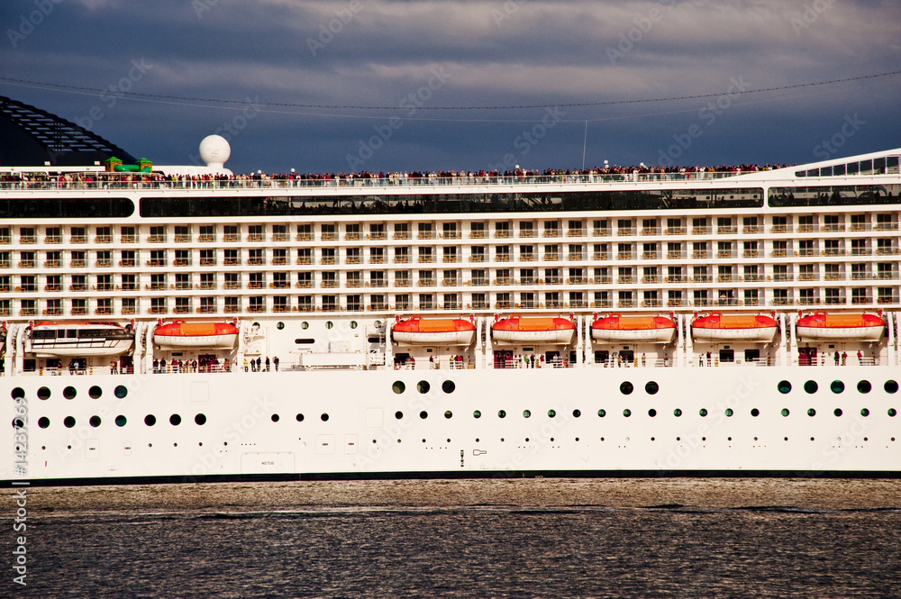 cruiser cruiser
