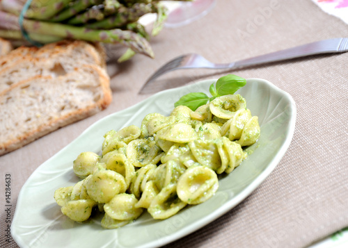 pesto