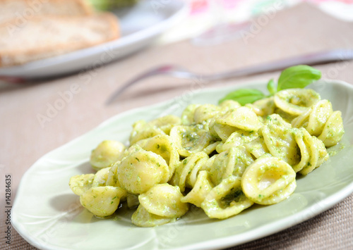 pesto pasta