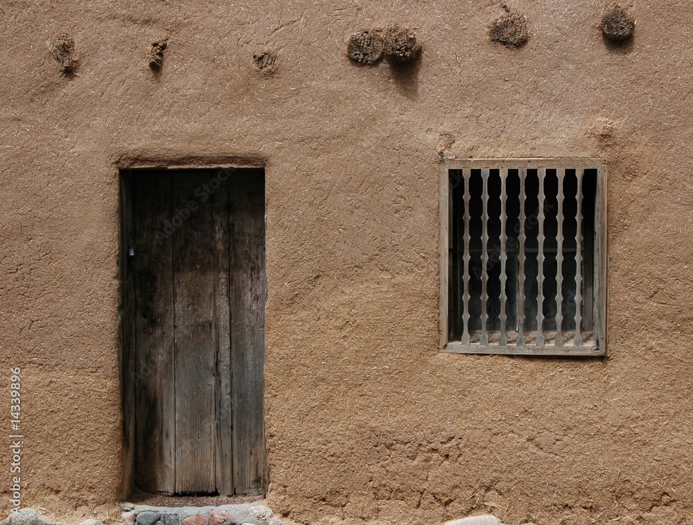 Fototapeta premium Oldest Adobe house in Santa Fe