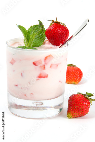 erdbeer-joghurt dessert