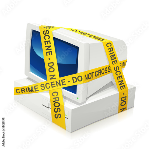 Ordinateur des années 80 et scène de crime (reflet)
