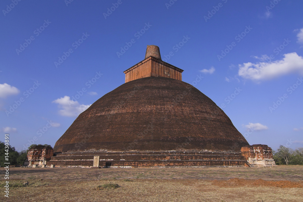 Anuradhapura - Jetavanaramaya Anuradhapura - Jetavanaramaya