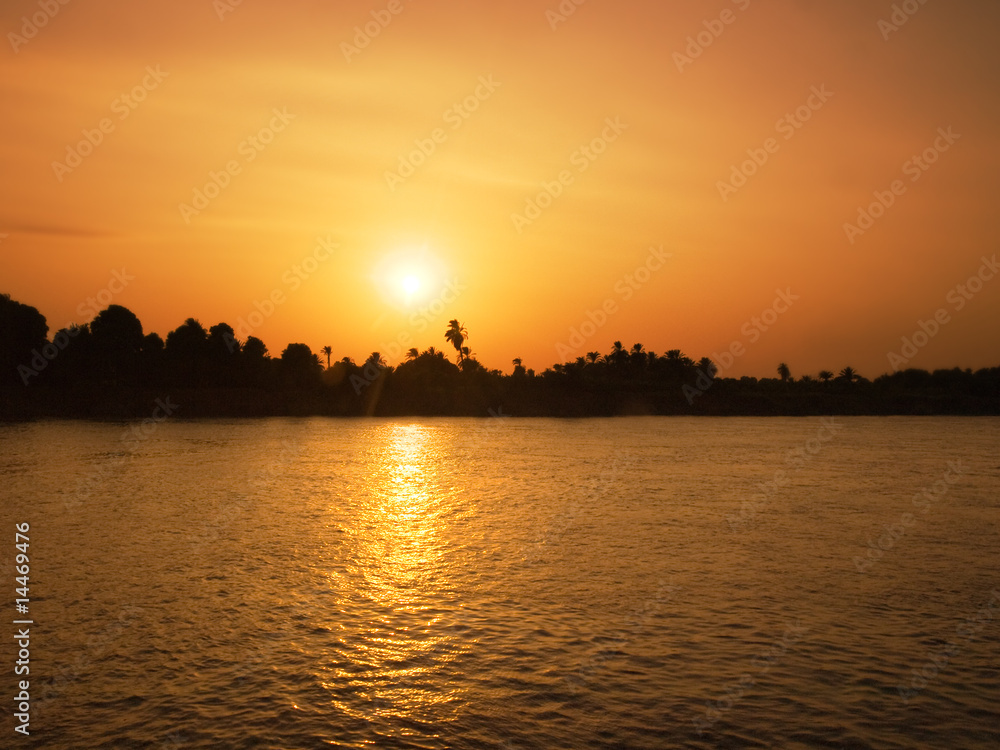Naklejka premium Images from Nile: Sunset