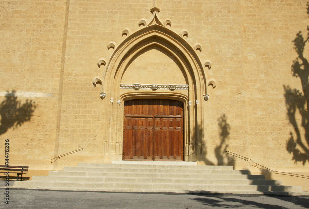 porte entrée eglise saint Laurent