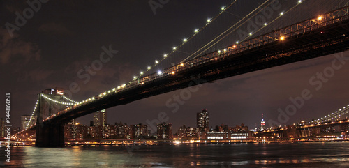 Fototapeta Naklejka Na Ścianę i Meble -  Lumières à New York