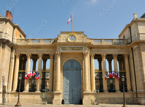 Entrée de l'assemblée Nationale, place du Palais Bourbon, Paris