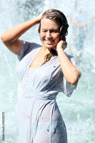 Φωτογραφία wet woman
