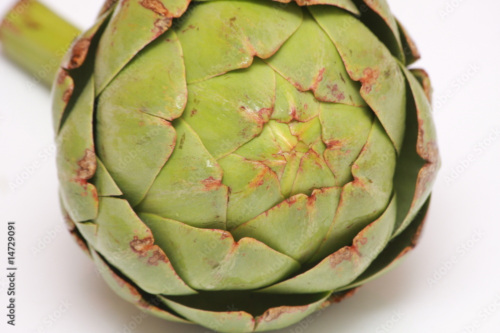 Fototapeta premium artichaut cru