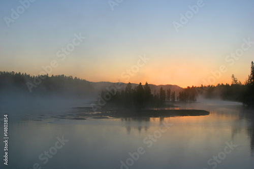 ETANG,YELLOWSTONE PARK,WYOMING_USA