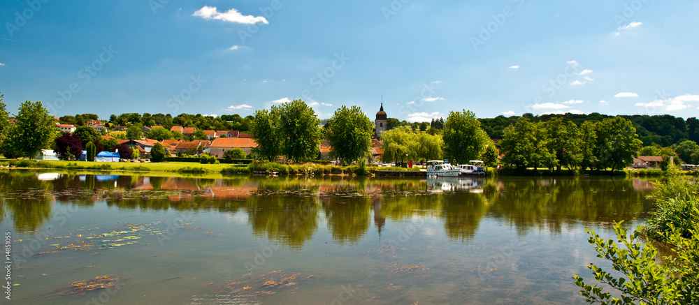 Fototapeta premium Bords de Saône à Soing