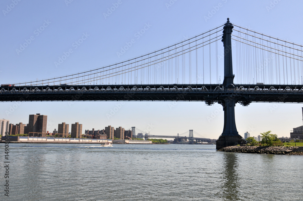 Manhattan bridge on a Clear Blue morning, New York City