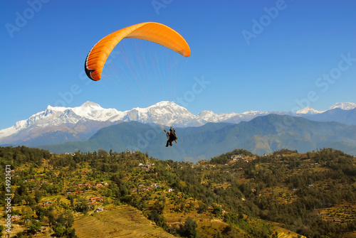paragliding with himalaya view in nepal