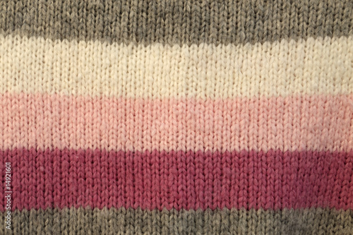 bandes colorées sur lainage