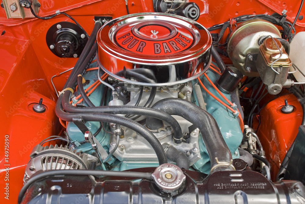 Fototapeta premium V8 engine compartment