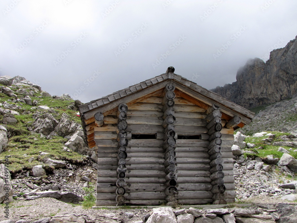Cabane sur l'Alpe. Cabane sur l'Alpe.
