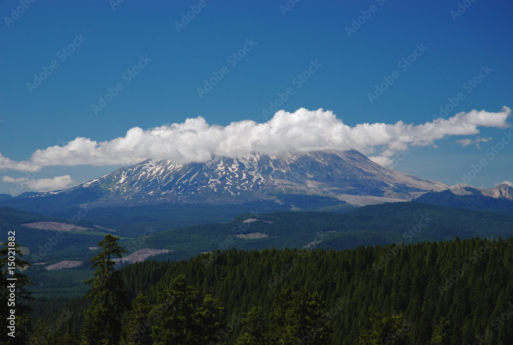 Cloud on top of Mt. Saint Helen