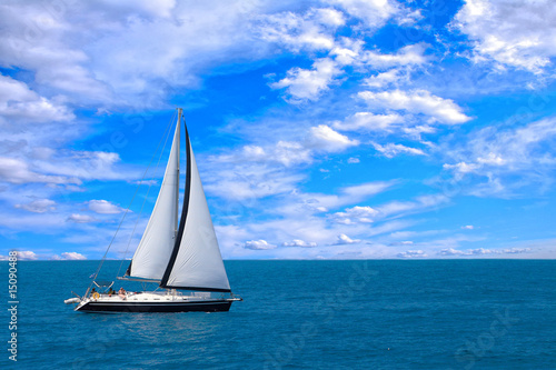 Fototapeta Naklejka Na Ścianę i Meble -  Sailing yacht