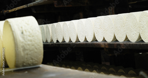 Obraz na płótnie fromage Roquefort en cave