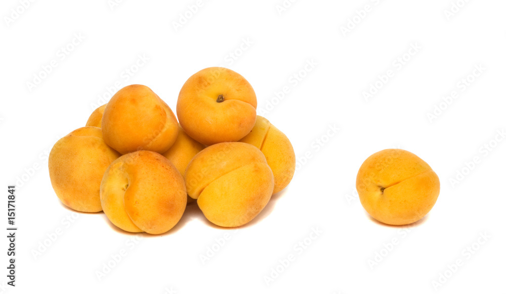 Pile o apricots isolated on white background Pile o apricots isolated on white background