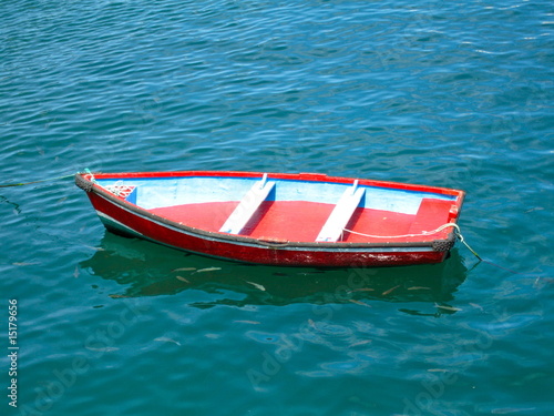 Barco solitario © Mr.Papeete